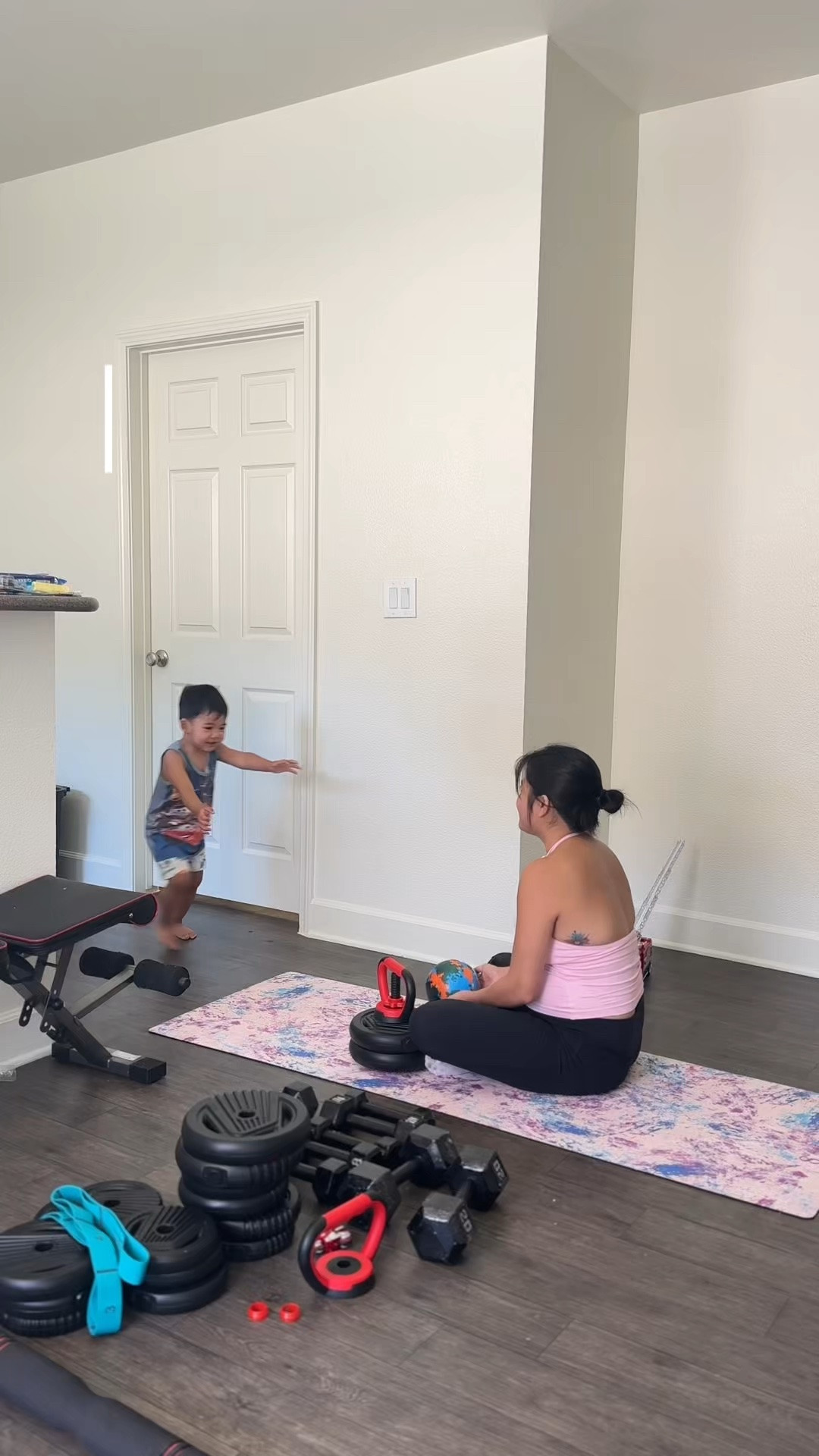 Half way there! ✨ #workoutfromhome #momlife #chobani @Chobani

#LTKmomlife #LTKActive #LTKBump