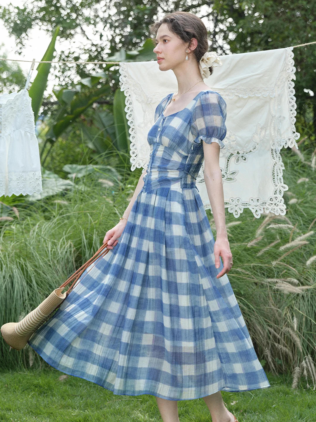 Cleo Sweetheart Neck Plaid Dress | Simple Retro