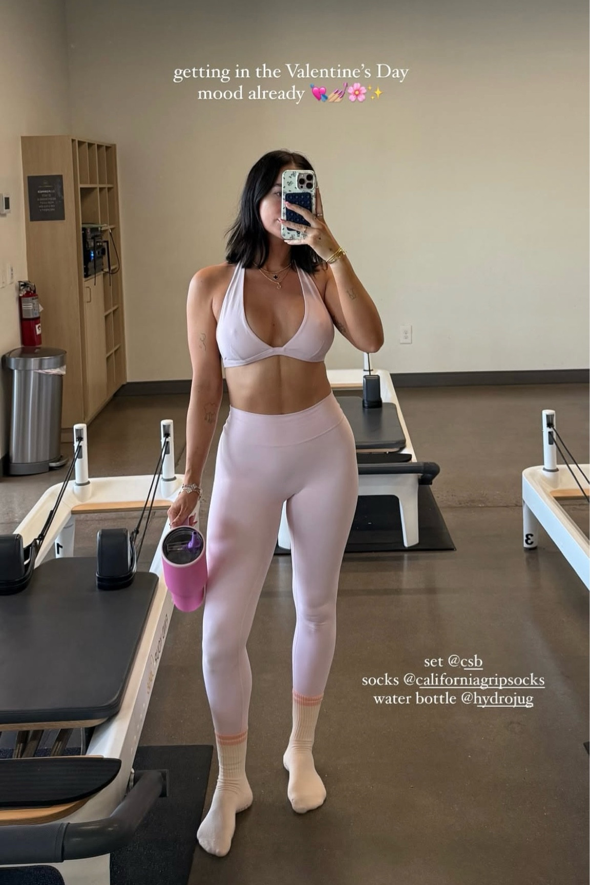pink pilates outfit

#LTKFitness #LTKFindsUnder50 #LTKFindsUnder100