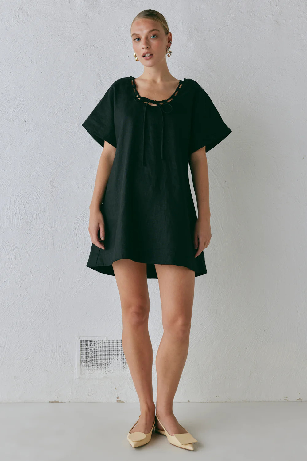 Nellie Linen Mini Dress Black | VRG Grl