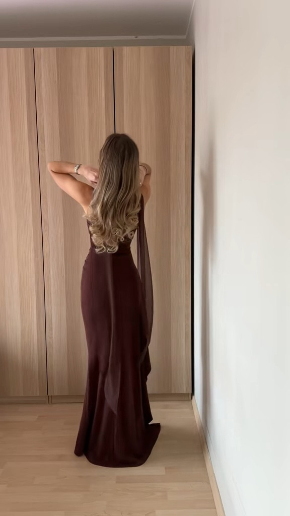 Viral tiktok zafira dress 🤎

#LTKPetite #LTKBeauty #LTKWedding