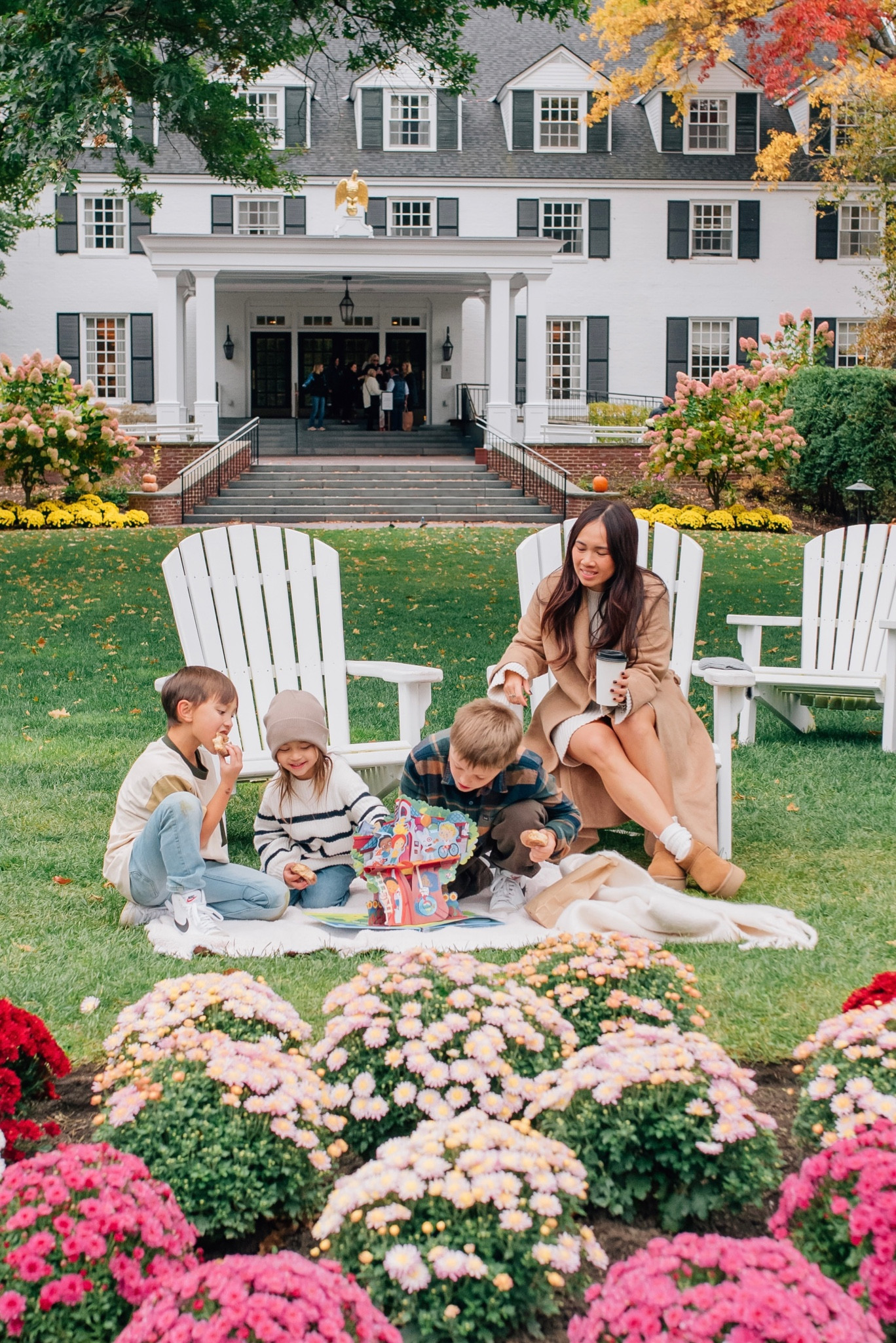 Target themed Products that we love! This is the new Target Goodness To Give pop up book and the kids love it! @target @targetstyle #ad #Target #TargetPartner

#LTKfamily #LTKHoliday