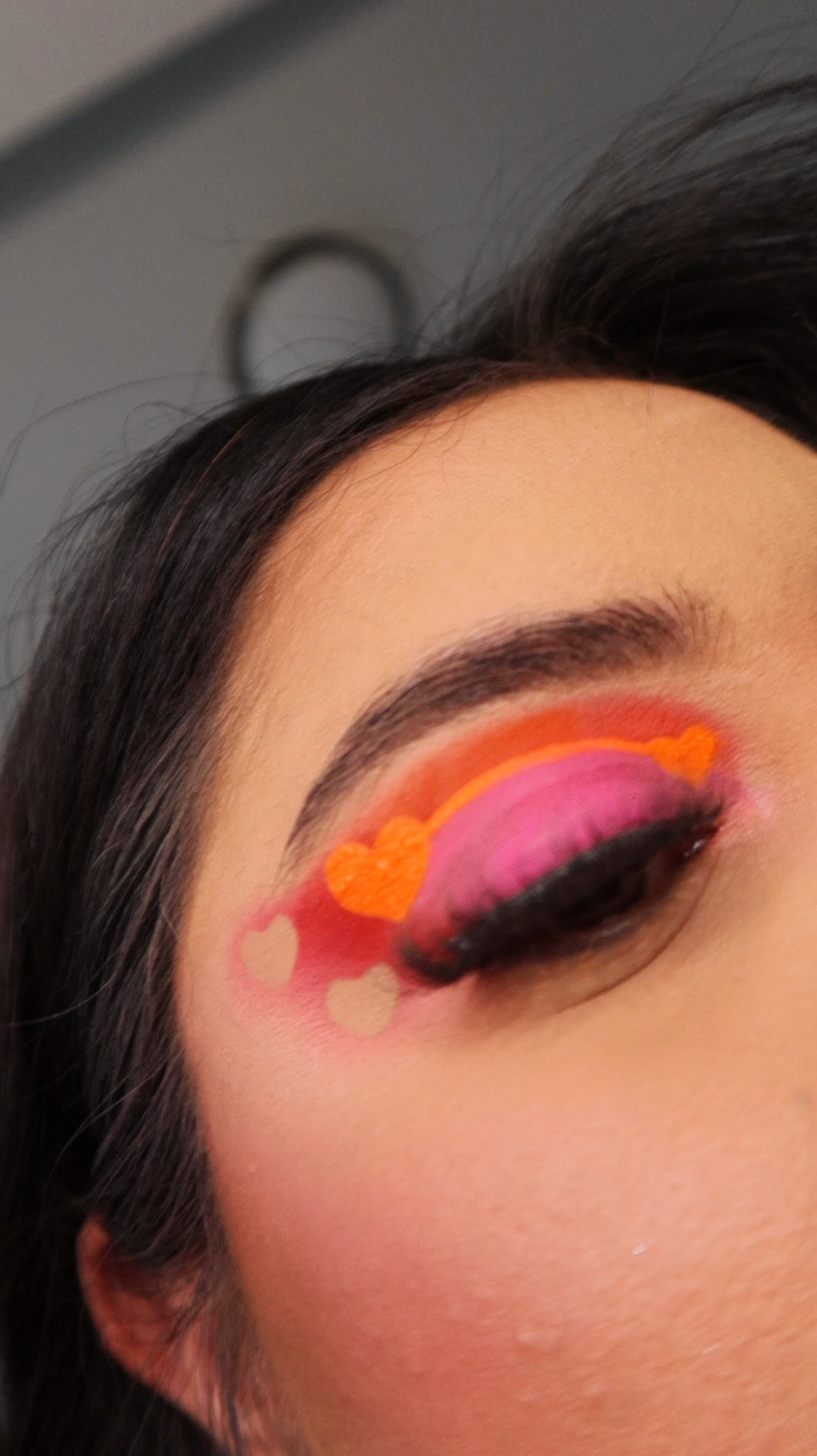 Groovy Hearts Eyeshadow 🩷🧡

#LTKStyleTip #LTKBeauty #LTKVideo