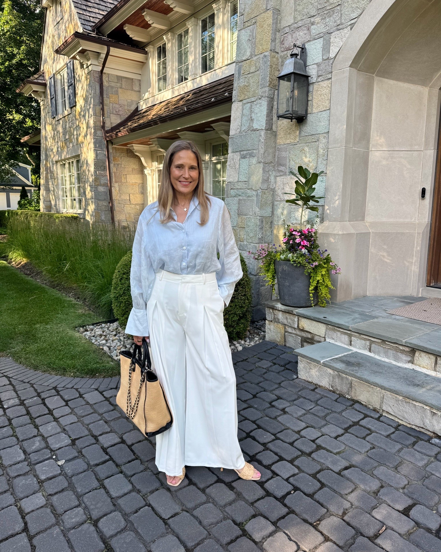 Simple and elegant! I love these flowy white pants and will be pairing them with so many tops! This look is perfect to wear to work and to dinner right after!

#LTKootd #LTKgrwm #LTKdayinmylife