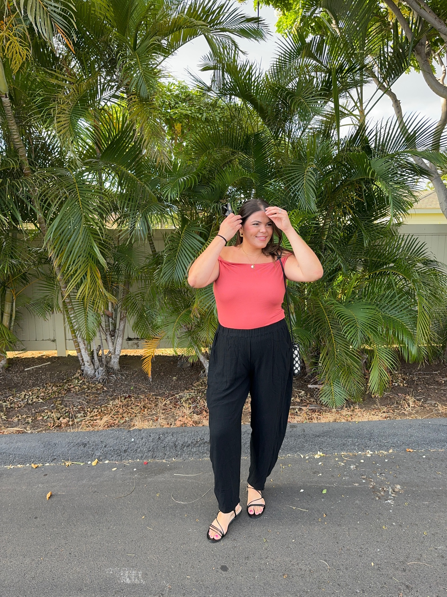 Vacation outfit for a date night! These are my new favorite thick tummy approved linen pants from Amazon - they’re tapered and so comfy. Also I need this top in more colors it’s so cute!!!


#LTKFindsUnder50 #LTKMidsize #LTKTravel