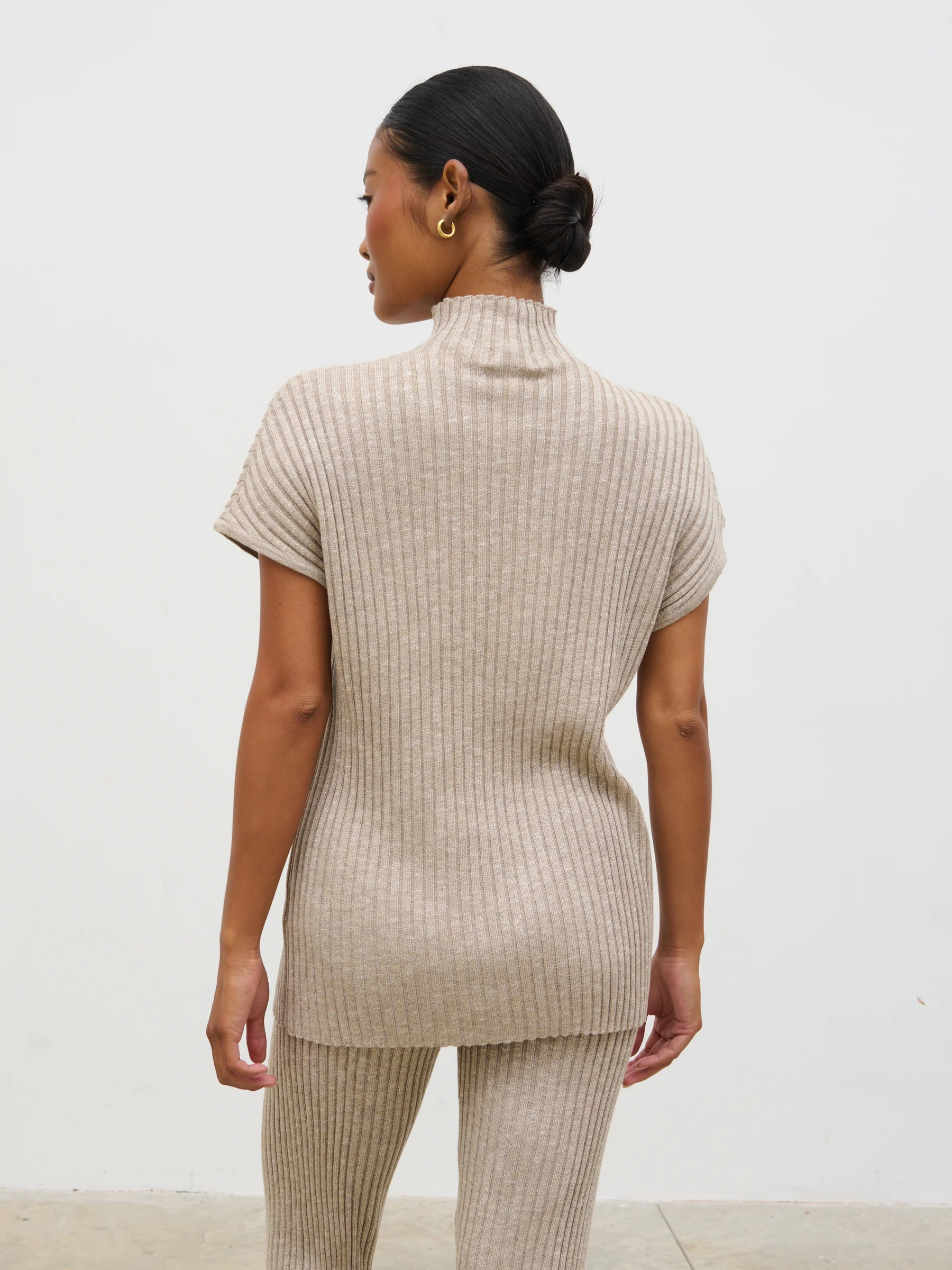 Dionne Short Sleeve Knit Top | Pretty Lavish (UK)