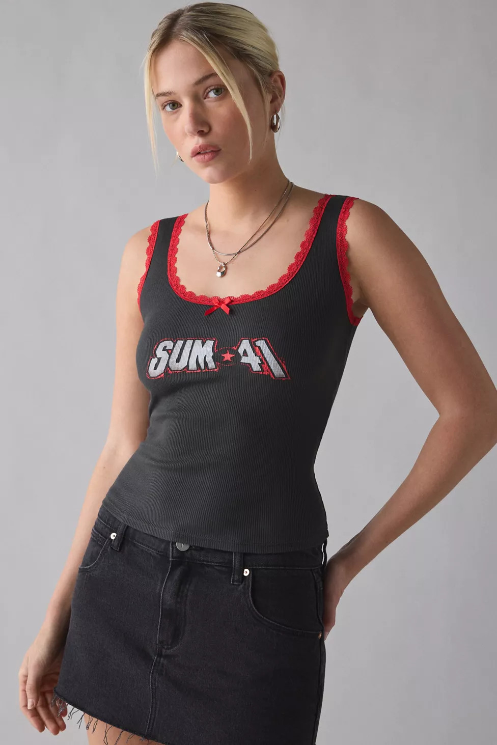 Sum 41 Graphic Lace Trim Tank Top | Urban Outfitters (US and RoW)