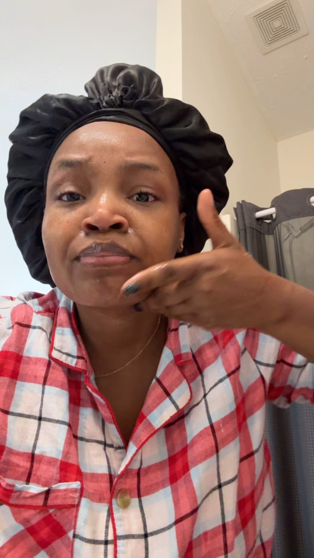 Clean Skin Club ✨
One of my non-negotiable skincare swaps — ultra-soft, disposable face towels that keep my routine clean and breakout-free.
I linked the exact Clean Skin Club essentials I use on LTK because your skin deserves better than regular towels.

#cleanskinclub #skincareessentials #faceskincare #cleangirlroutine #skincaretips #LTKfinds #LTKhome #LTKsale #shoppingfavorites #onlineshopping #ShoppingWithPriiincesss #AtlantaCreator #Atlantacontentcreators

#LTKmorningroutine #LTKBeauty #LTKselfcare