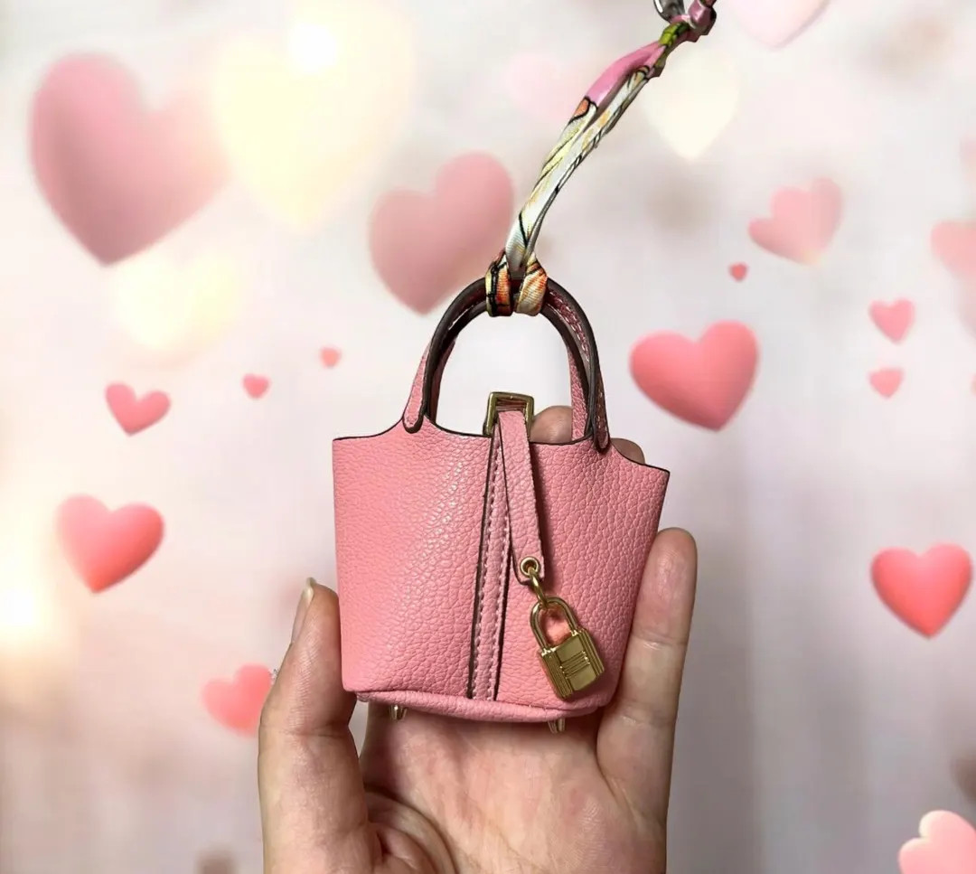 PU Leather Mini Lock Pouch Keychain, Bucket Saddle Hobo Bag Charm,handbag Pendant,bag Keychain Ac... | Etsy (US)