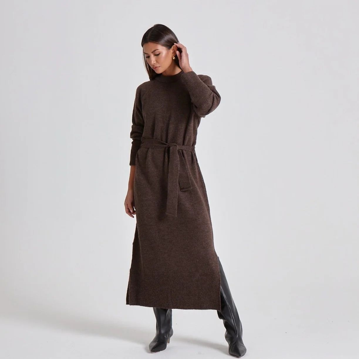 BELTED RELAXED KNIT MIDI DRESS - BROWN | WAT The Brand