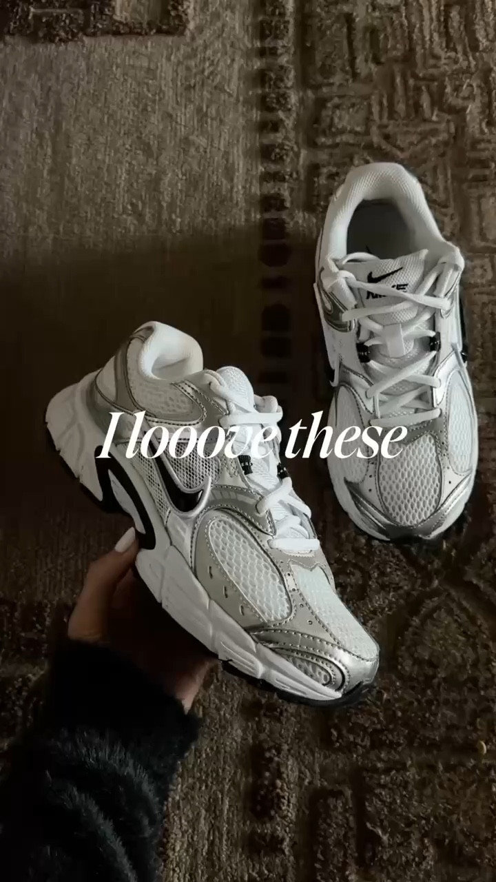 If anyone one is looking for a new pair of sneakers that are comfortable, chic and under $100! I highly recommend these. They run true to size #stylinbyaylin #aylin #sneakers @Nike US 

#LTKgrwm #LTKActive #LTKootd