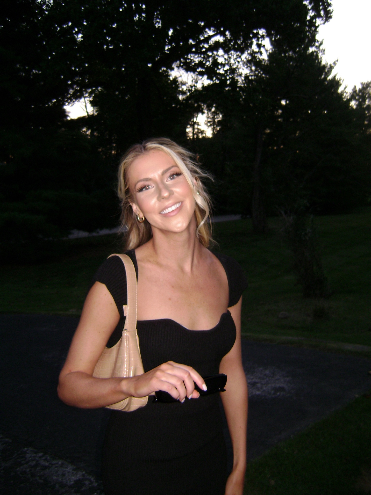 Summer to autumn outfits, date night outfits, perfect sweater dress, long sweater dress, sweater dress you can wear with boots, maxi dress you can wear with boots, sweater dress, black autumn dress, sweater dress with boots 📸

#LTKSeasonal #LTKstyletip #LTKfindsunder100