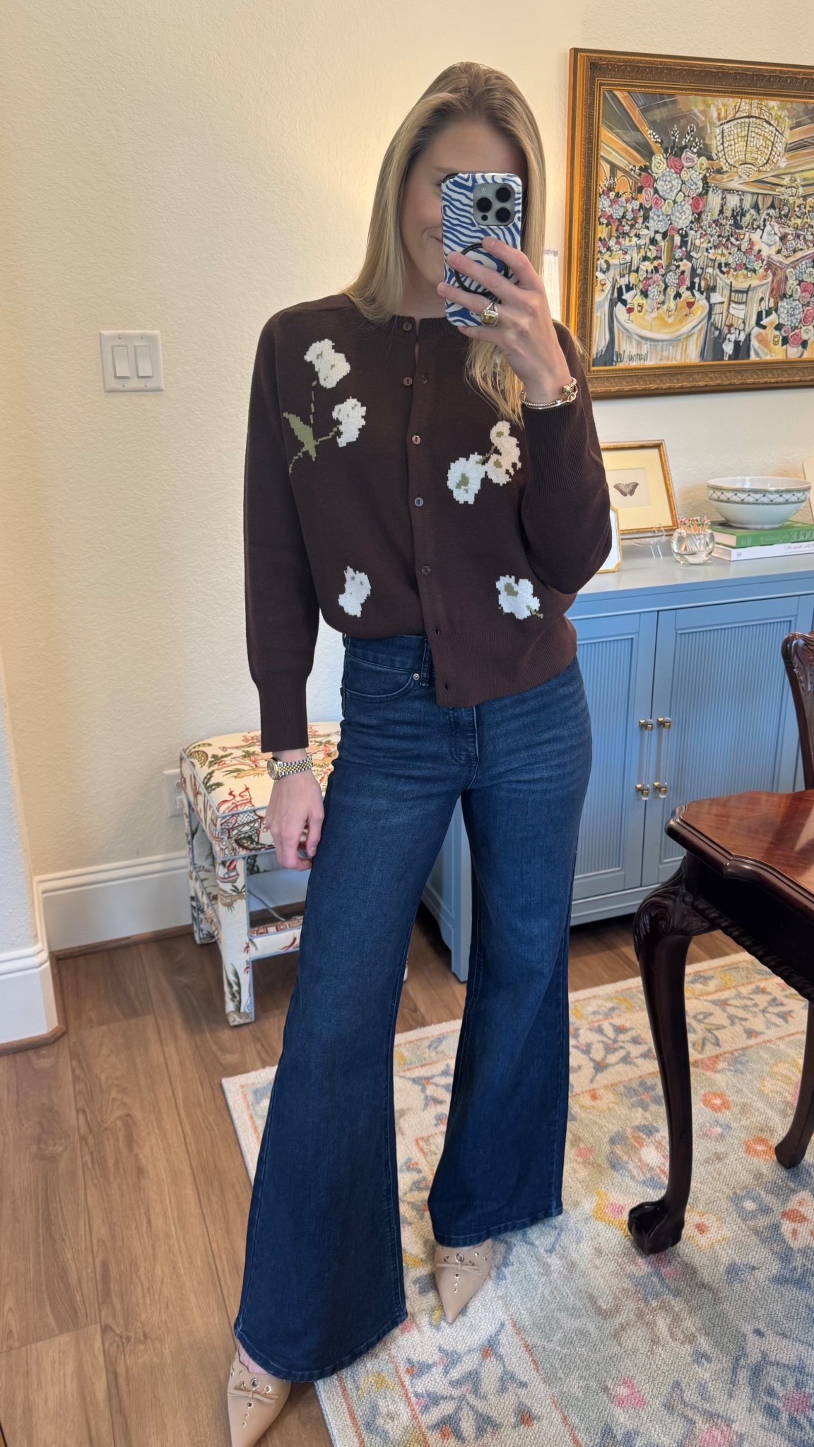 Walmart head to toe! Perfect fall look & can't get over these $25 jeans! Wearing a 2 in the jeans & small in the cardigan! Took my true size in the shoes too!! #walmartpartner