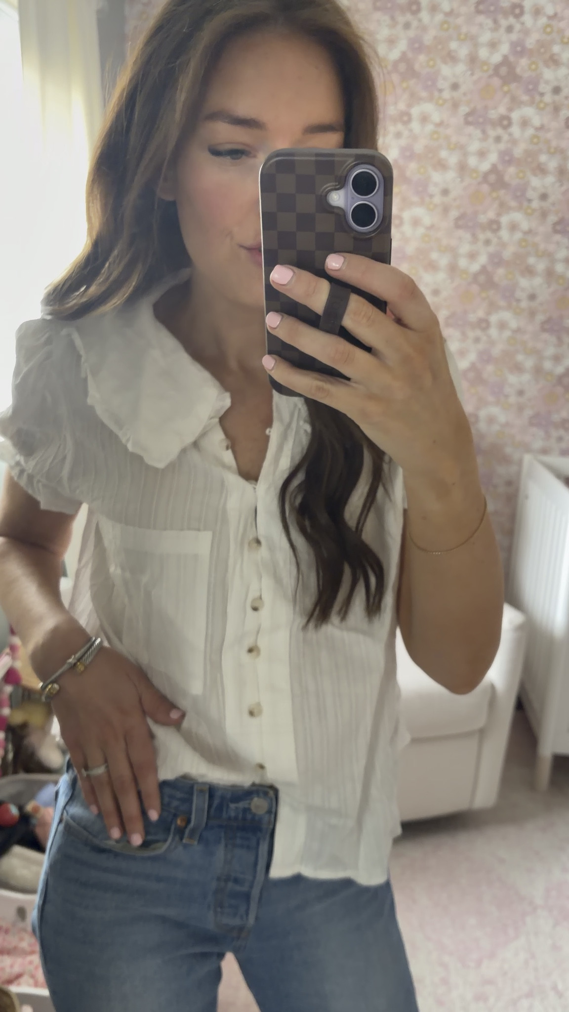 Wearing size M. 


Spring top / Easter outfit / outfit idea / spring 

#LTKootd #LTKmomlife