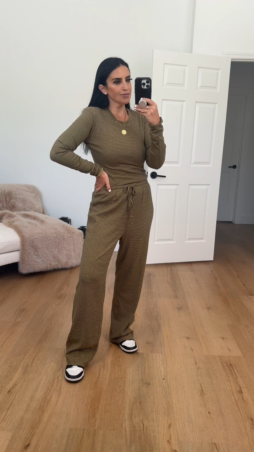 Feels like Spanx two piece set wearing size medium.