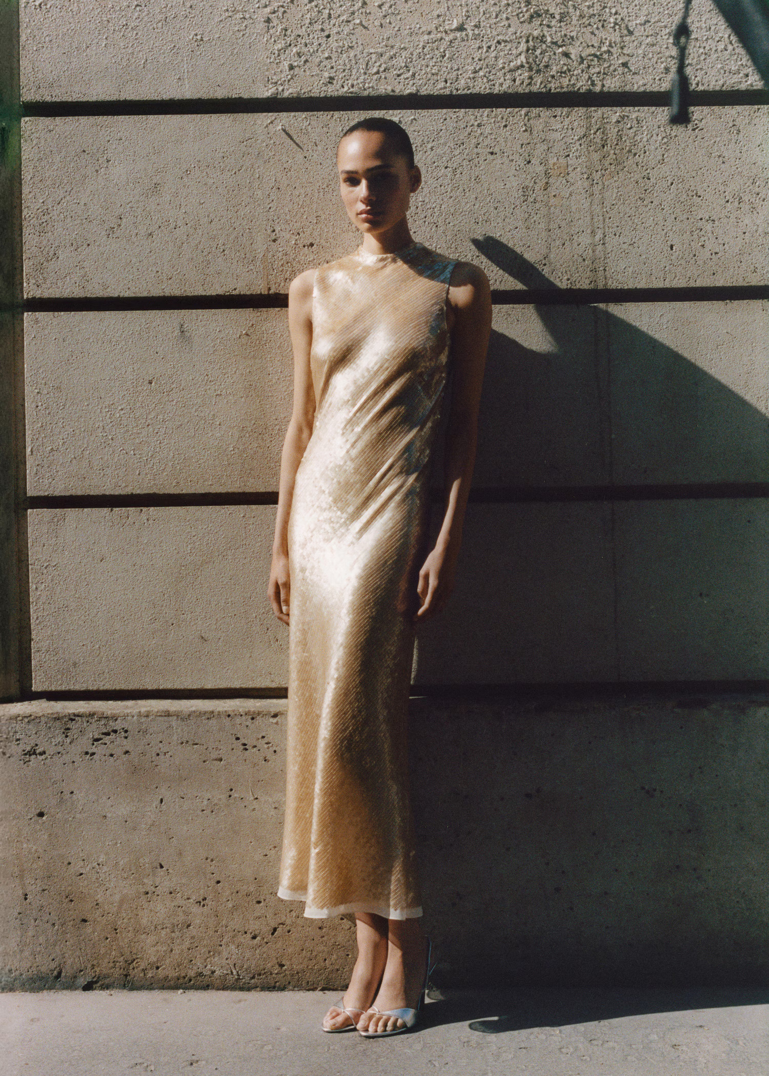 Scoop-back sequin dress | Mango (US/MX/AU)