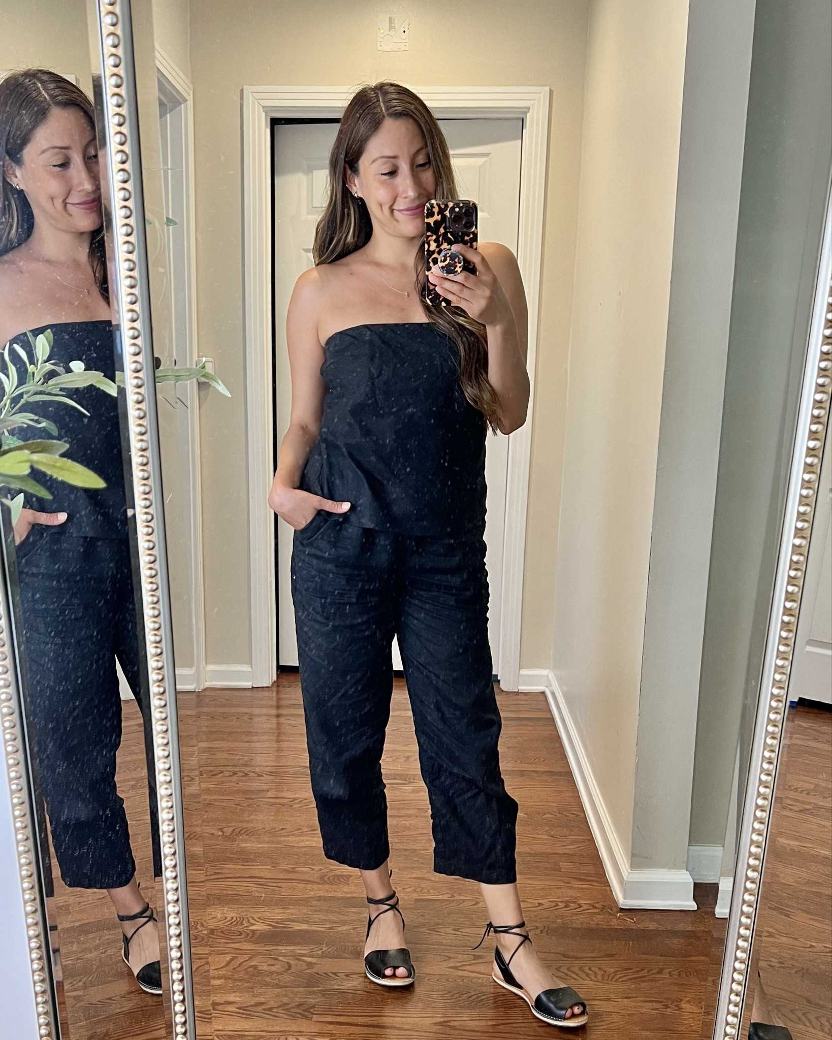 100% linen set! Strapless top and linen ankle pants! ✨☀️#linen #summeroutfit 

#LTKFindsUnder100 #LTKFindsUnder50 #LTKSeasonal