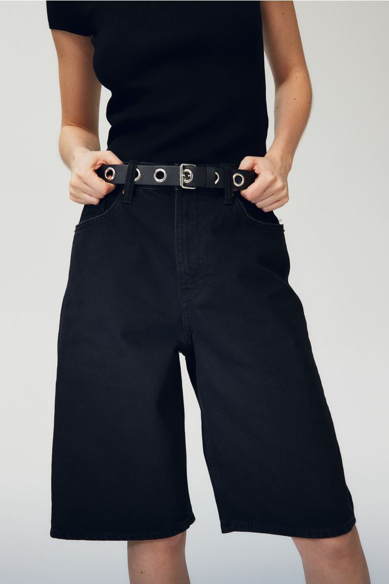 Bermuda Baggy High Denim shorts - High waist - Knee length - Black - Ladies | H&M GB | H&M (UK, MY, IN, SG, PH, TW, HK)