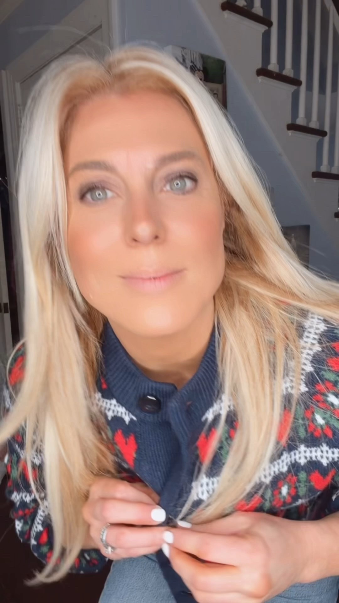 Is it ever too early to wear hearts? 💕 I love this Valentine’s Day sweater available at Old Navy. It is this so soft collection so it is super Duper soft and cozy. I feel like this can be more easily all year anytime.

#LTKootd