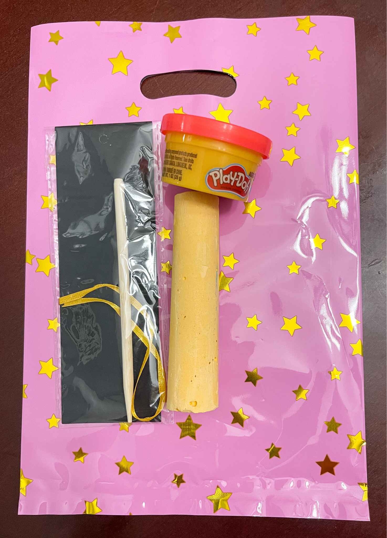 Kid party favors: Play-Doh!, Chalk, and a rainbow art bookmark  

#LTKfindsunder50 #LTKkids #LTKparties