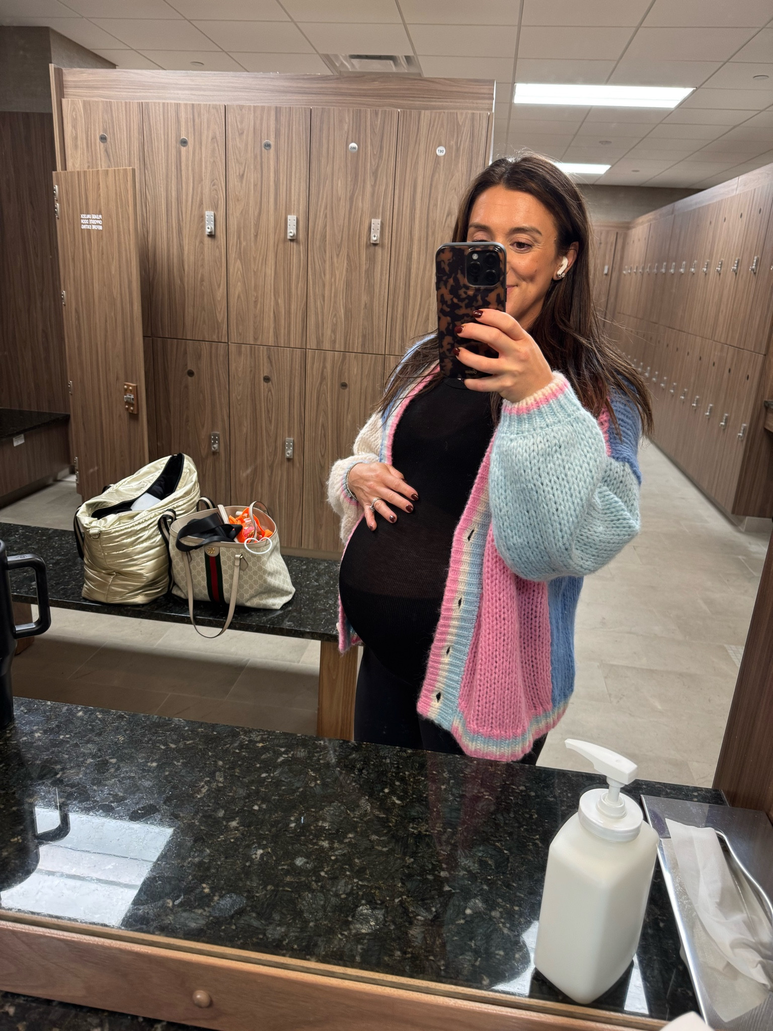 Getting close ♥️ some maternity non maternity faves 

#LTKBump #LTKItBag #LTKActive