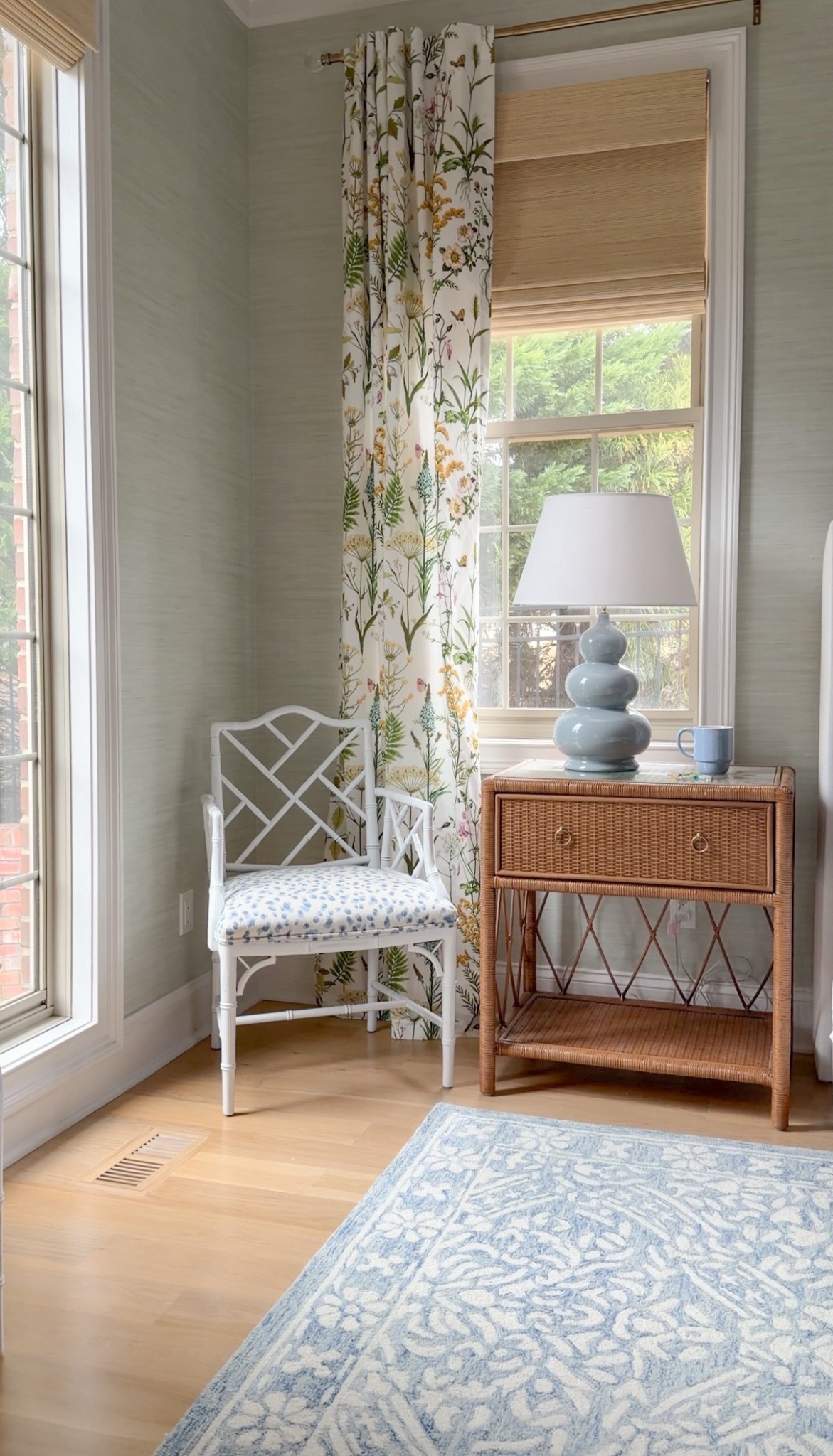 Classic coastal bedroom finds

#LTKHome