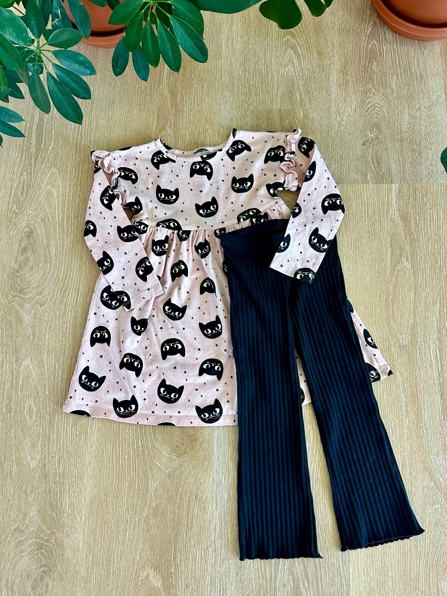 September is officially spooky season, and this black cat outfit is purr-fect! 🖤🐈 This adorable light pink black cat dress paired with cozy black ribbed flare leggings is the cutest toddler Halloween outfit for pumpkin patch adventures, apple orchard visits, classroom parties, trick-or-treating, Halloween photos, and all your favorite fall memories. Comfy, festive, and easy to wear all season long, it's a must-have for your little Halloween lover!
Everything is linked in my LTK for easy shopping.

#LTKBaby #LTKKids #LTKSeasonal #ToddlerHalloweenOutfit #BlackCatStyle #ToddlerFashion #FallKidsStyle #HalloweenKidsFashion

toddler Halloween outfit, black cat dress, toddler black cat dress, Halloween dress for girls, toddler flare leggings, ribbed flare leggings, toddler girl fashion, Halloween kids clothes, girls Halloween outfit, toddler fall fashion, pumpkin patch outfit, apple orchard outfit, trick or treat outfit, classroom Halloween party outfit, affordable toddler clothes, Target Halloween, spooky season style, toddler Halloween fashion, fall family photos, cute toddler outfits, Halloween outfit inspiration

#LTKBaby #LTKKids #LTKSeasonal