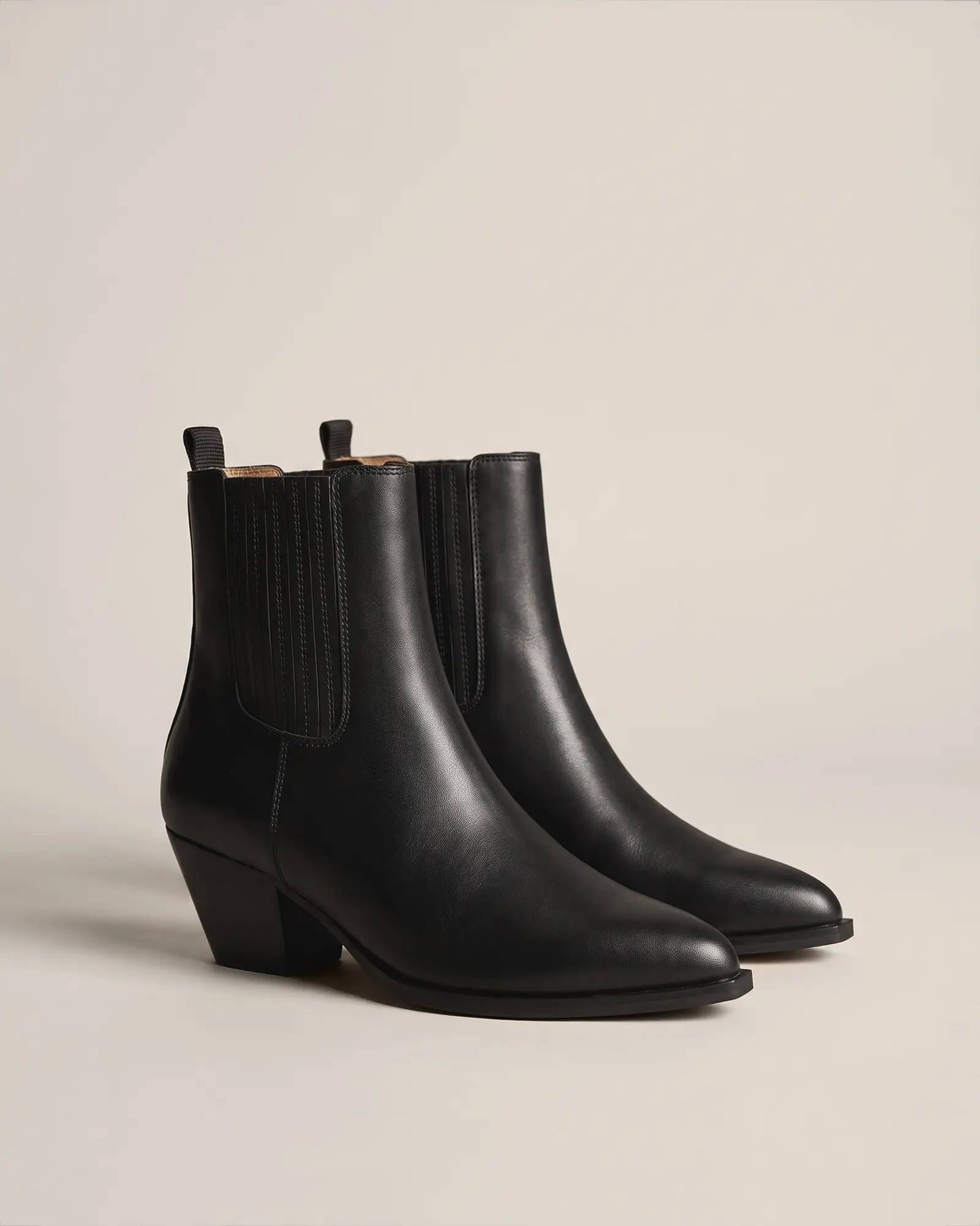 Italian Leather Western Chelsea Ankle Boot | Quince