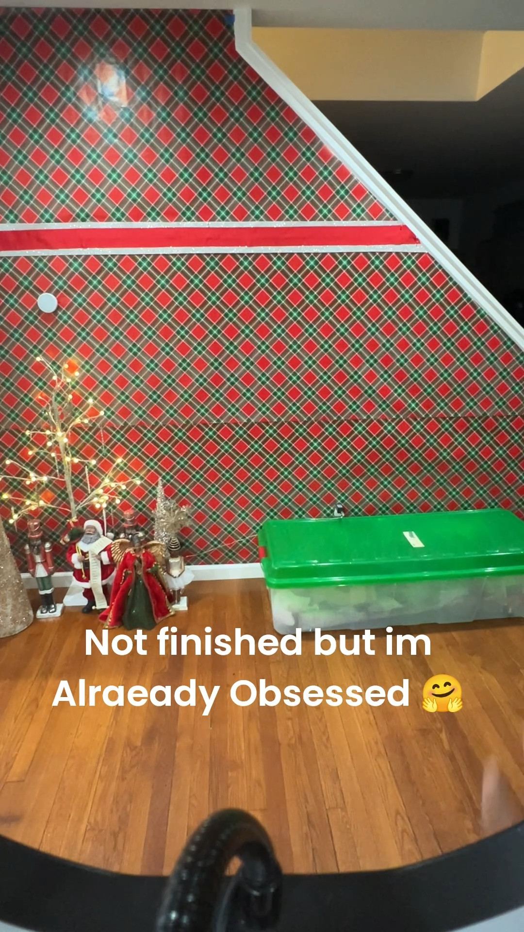 DIY Christmas Decor loading and I’m already obsessed 😍 this was so cheap and easy to do so I’m going to link all the things I used and y’all let me know if you have any questions or if want to see the step by step of how we did it in the comments🫶🏽

#LTKHoliday #LTKSeasonal #LTKHome