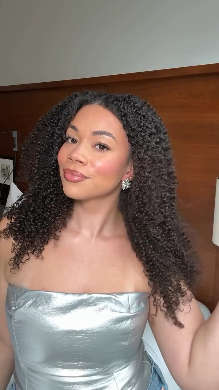 Any guesses on who I'm seeing in concert tonight?? 🐺✨

#LTKStyleTip #LTKBeauty #LTKFindsUnder100