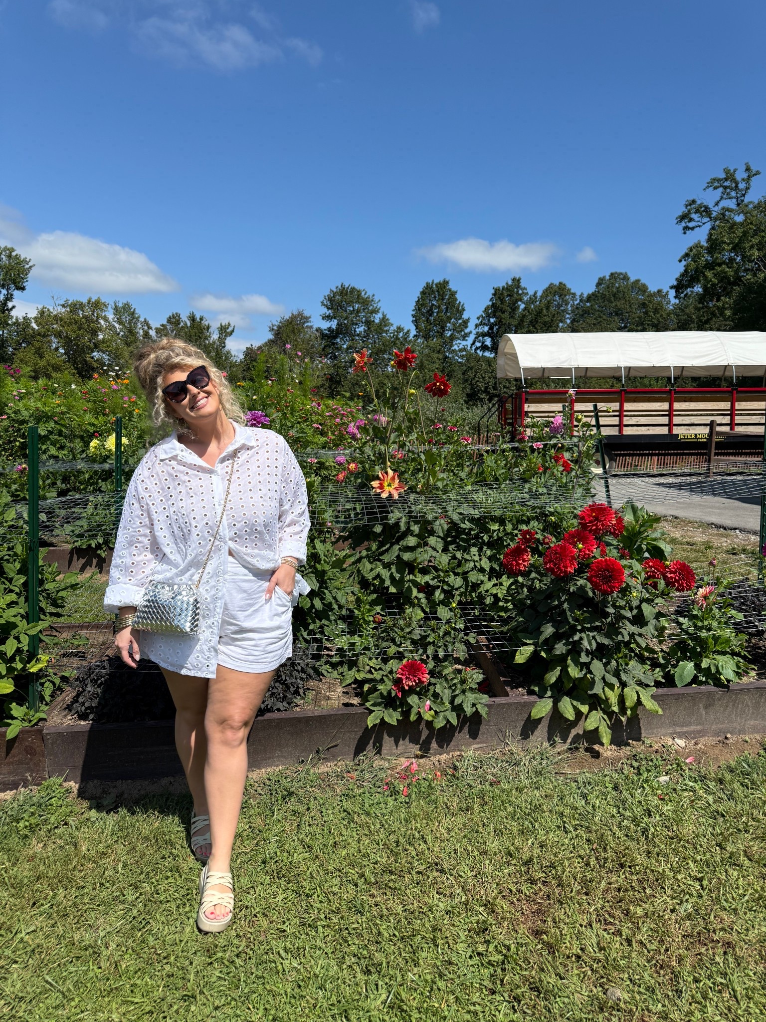 one of many Bach weekend outfits 🤍✨