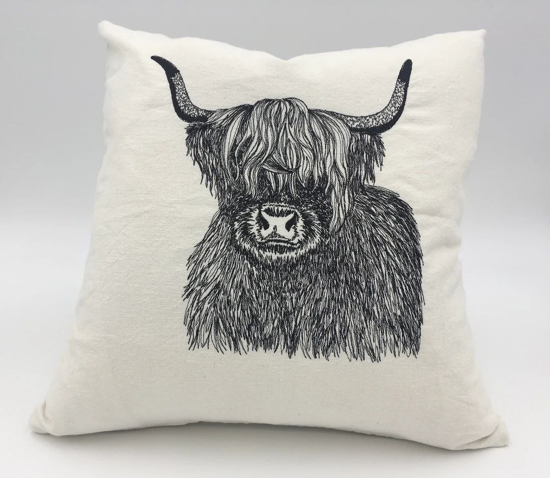 Adorable Scottish Highland Cow Embroidered Throw Pillow - Etsy | Etsy (US)