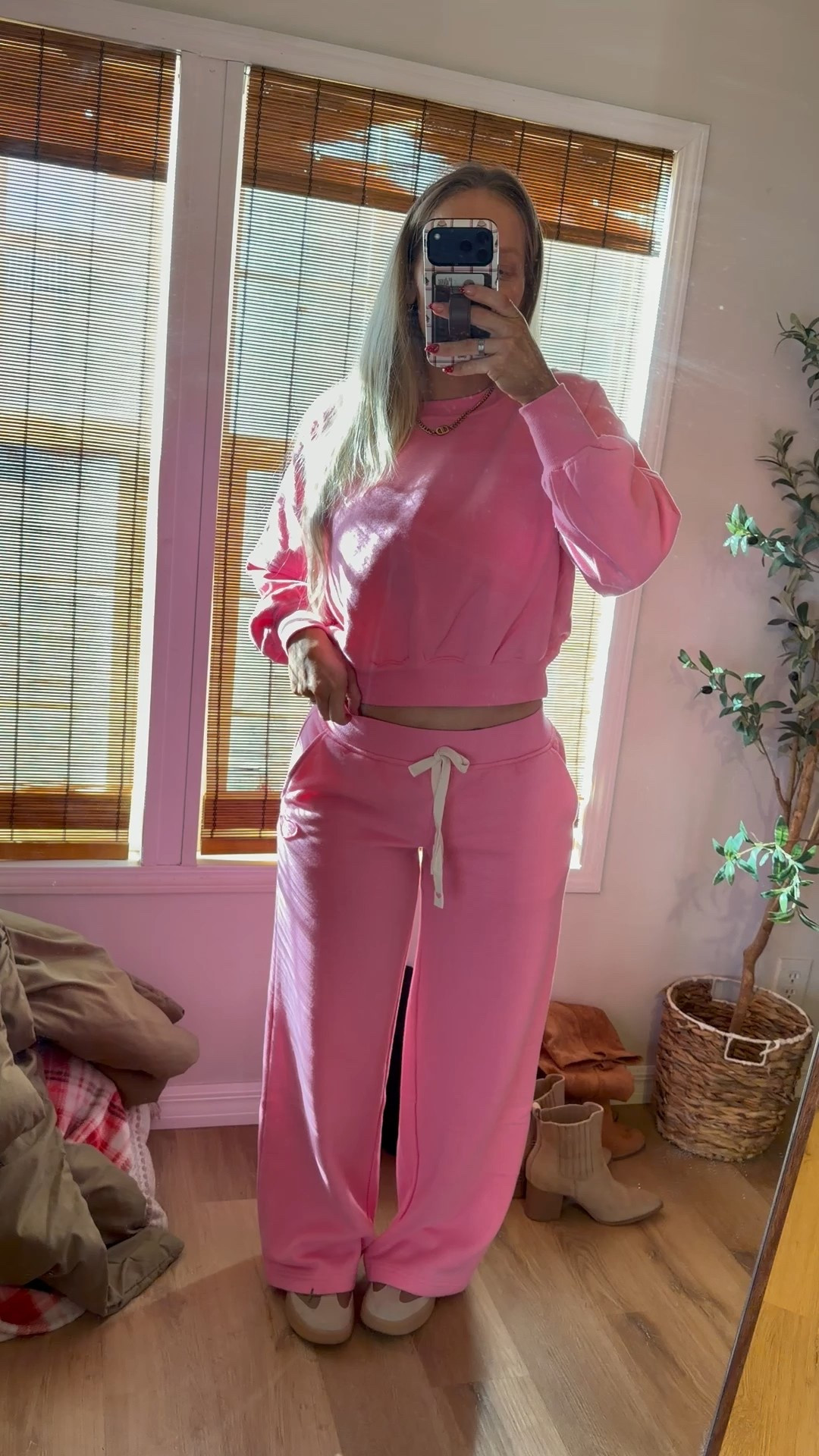 I'm wearing a small! Available in XS-4X

#walmart #walmartstyle 

#LTKSaleAlert #LTKootd #LTKgrwm