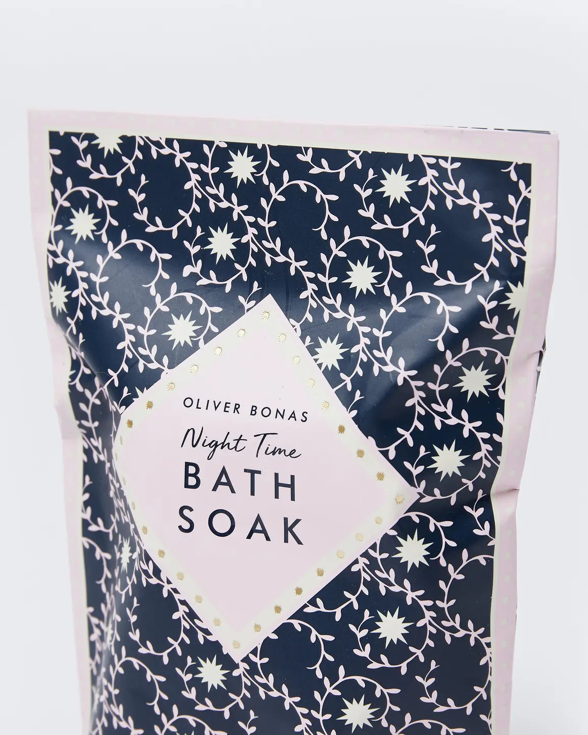 Blood Orange & Saffron Bath Soak | Oliver Bonas (Global)