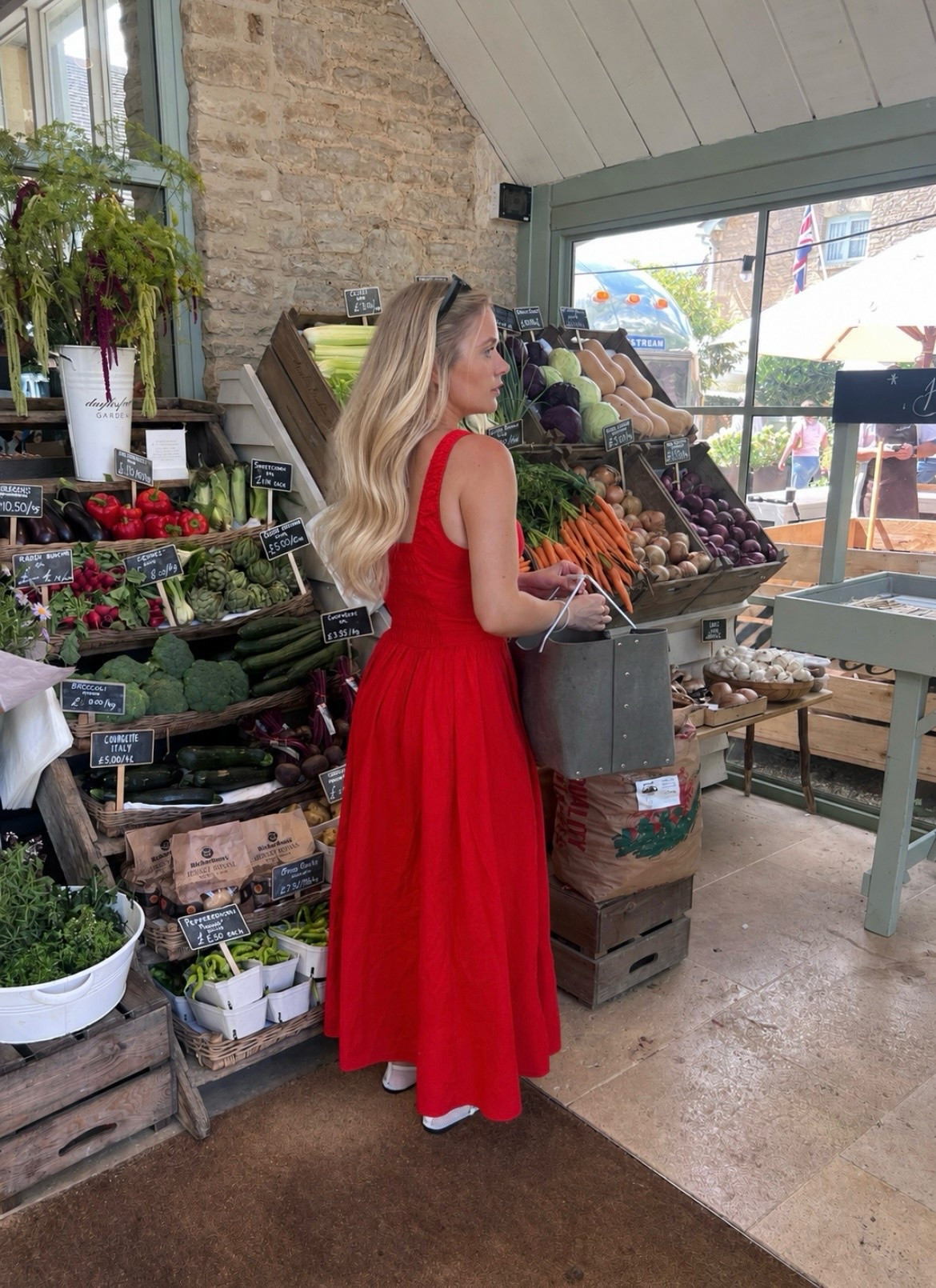 Daylesford is the only place I’ll justify buying a bottle of extra virgin olive oil for £32 and actually say “that’s not a bad price is it?!” 🫒

#LTKuk #LTKsummer #LTKFashionMonth