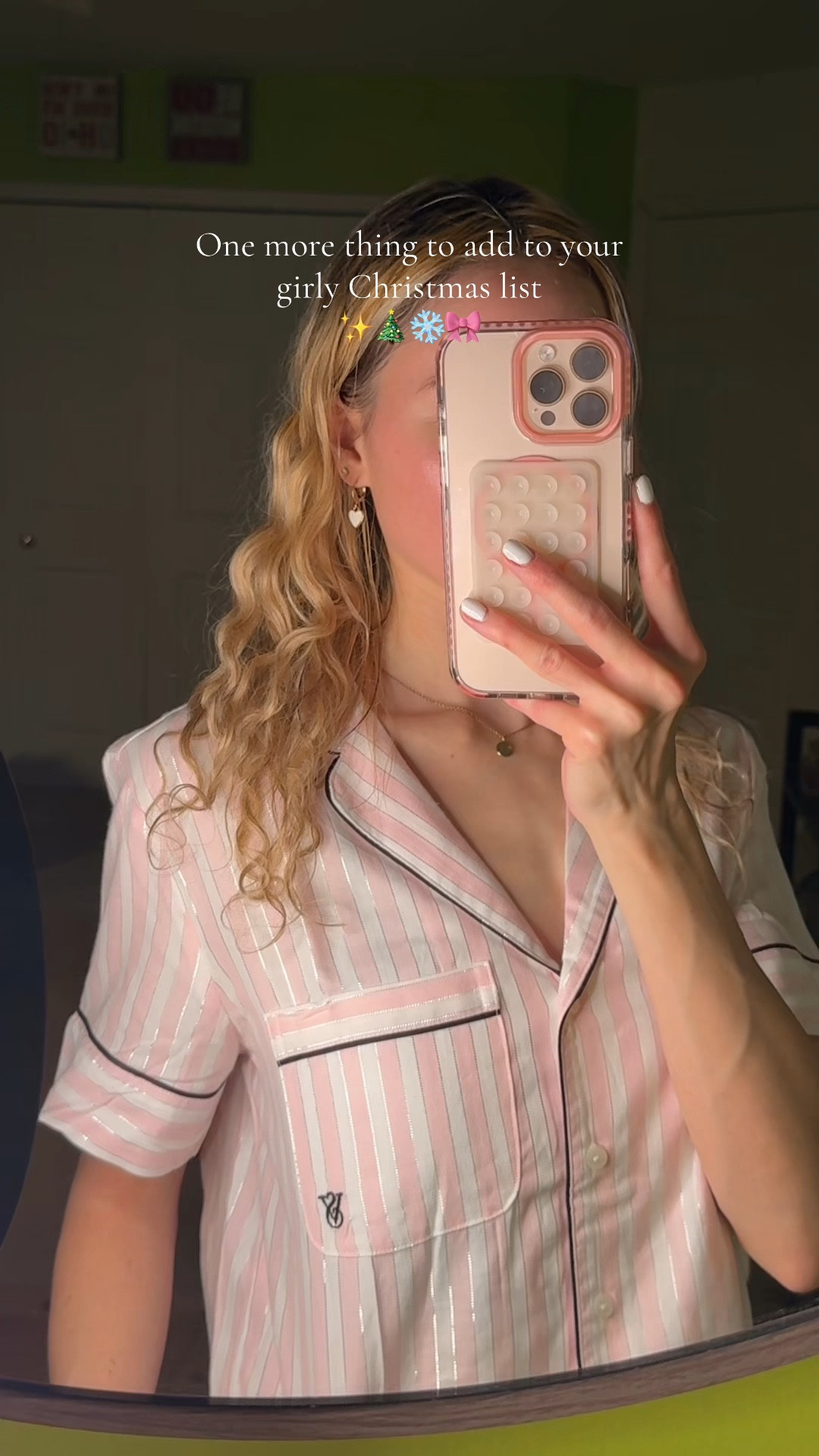 One more thing to add to your girly Christmas wishlist! 

#LTKHoliday #LTKSeasonal #LTKGiftGuide