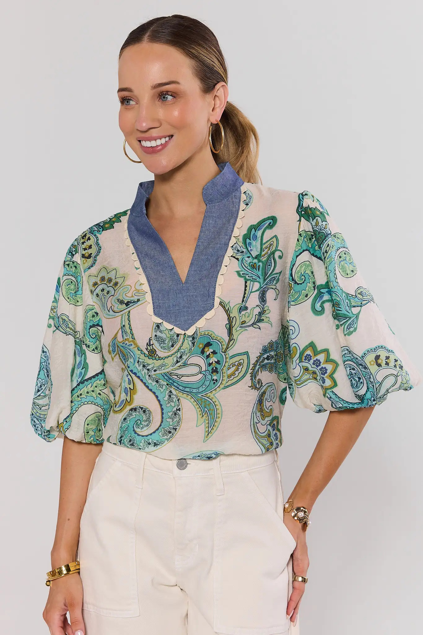 Auriela Cream Paisley Top by THML | Avara