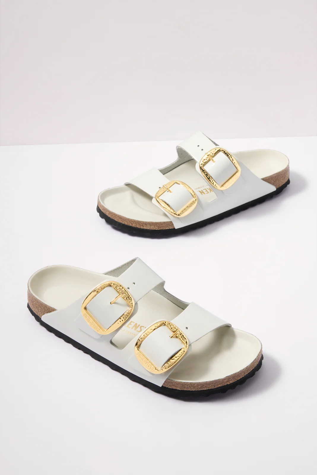 BIRKENSTOCK Women's Arizona Big Buckle High Shine Gold Hammered Sandals, Size 39, White | Evereve