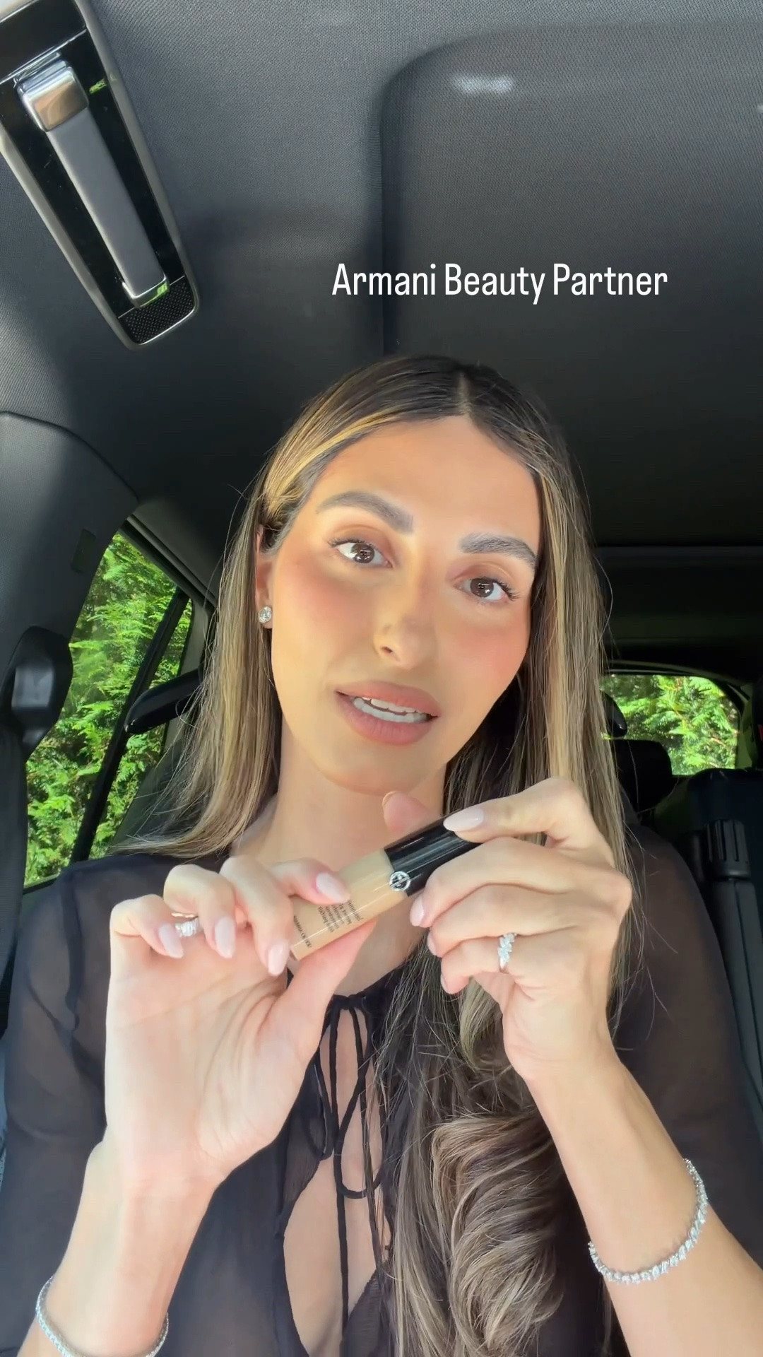 Lightweight but highly pigmented? Exactly what i want from my concealer which is why I LOVE @ArmaniBeautys Luminous Silk Concealer (in shade 6!) from @Sephora #ArmaniBeauty #ArmaniMakeup #ArmaniBeautyPartner