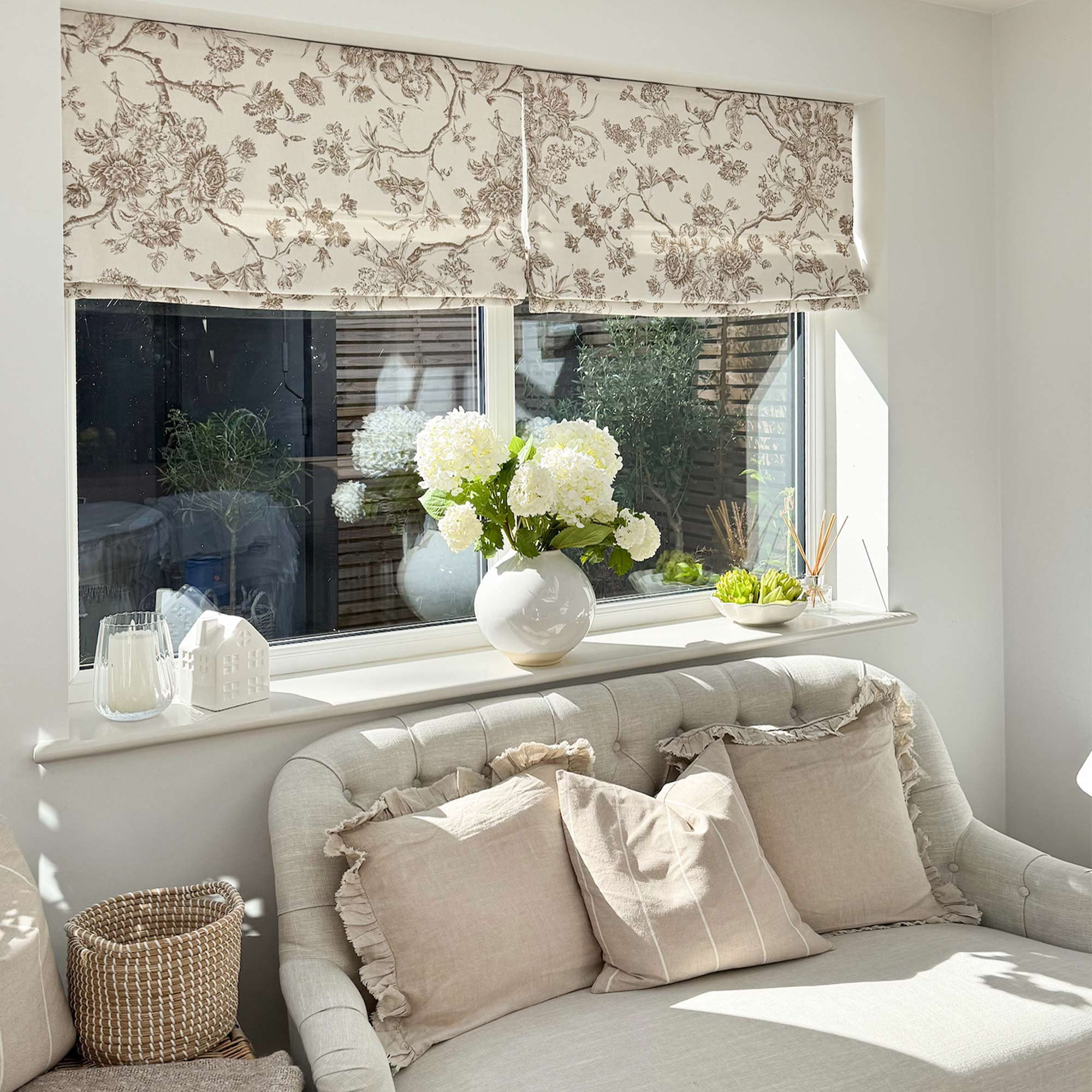 Jolie Toile De Jouy Patterned Custom Roman Shades | Curtarra