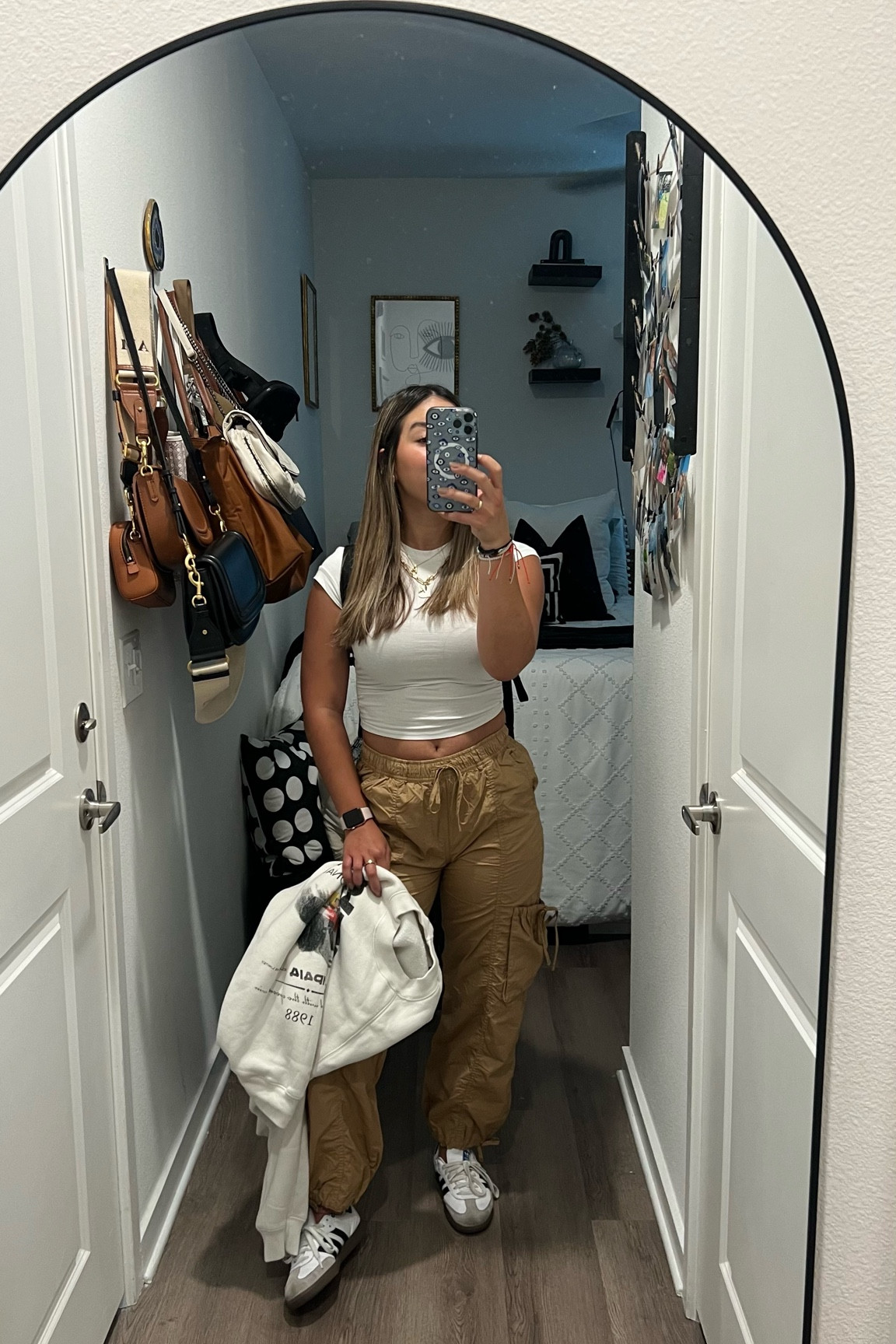 University day outfit👩🏻‍💼🌟🤍

university, college, student, campus day, comfy outfit, cute outfit, utility pants, baby tee

#LTKfindsunder50 #LTKU #LTKstyletip