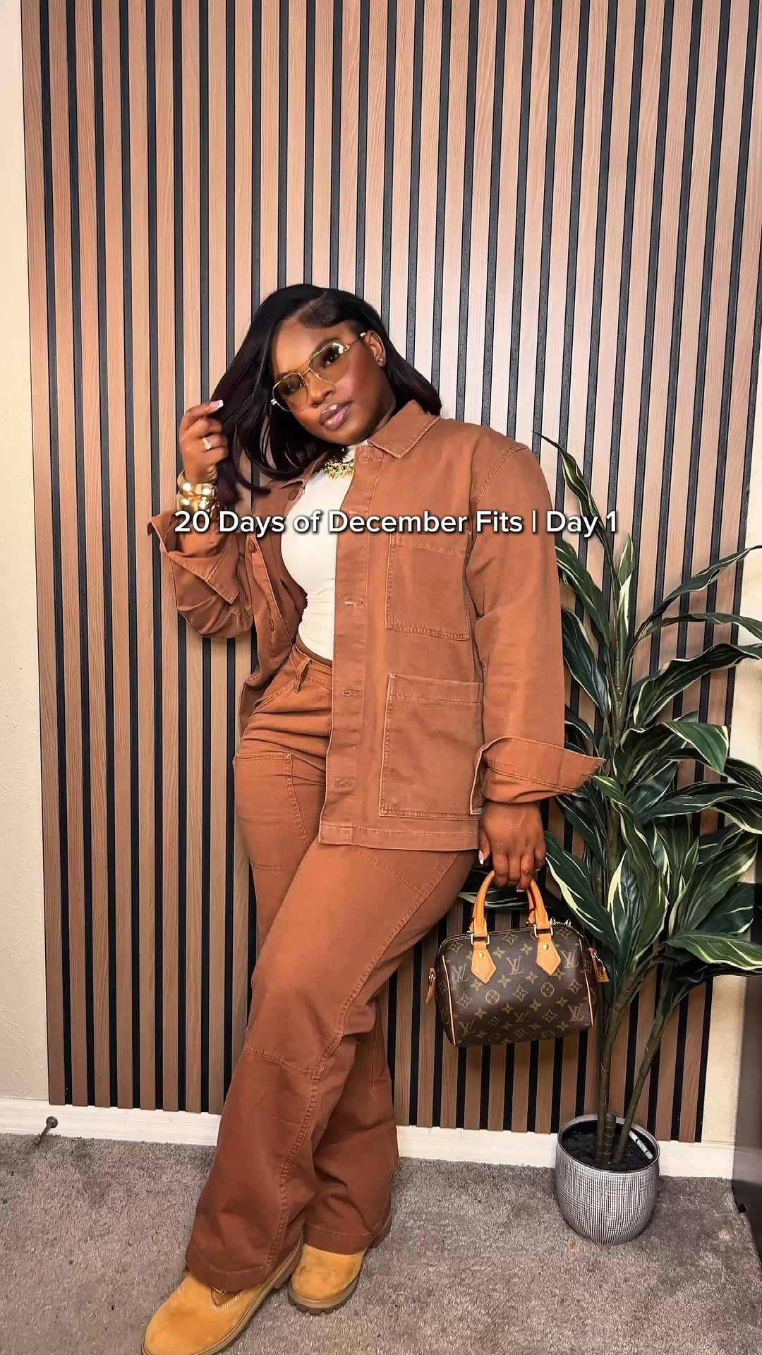 20 Days of December Fits * | Day 1
Starting the series off with a cozy winter look that's cute, comfy, and budget-friendly
This matching set is a WALMART find under $50 for the full matching top + bottom.
It's perfect for holiday errands, winter dinners, or a cute weekend moment.
To elevate it: add heels + a shoulder bag.
To keep it cozy: pair with boots or sneakers.
Products linked below 

#LTKgrwm #LTKWorkwear