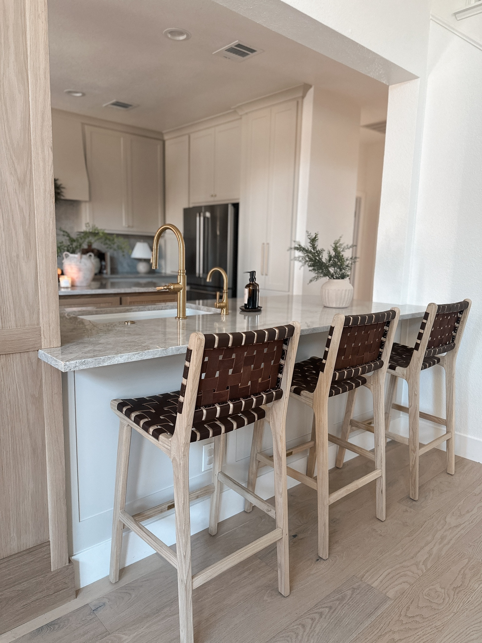 Still SO happy with our counter stools! This is the cognac natural 🤎

#LTKHome #LTKStyleTip