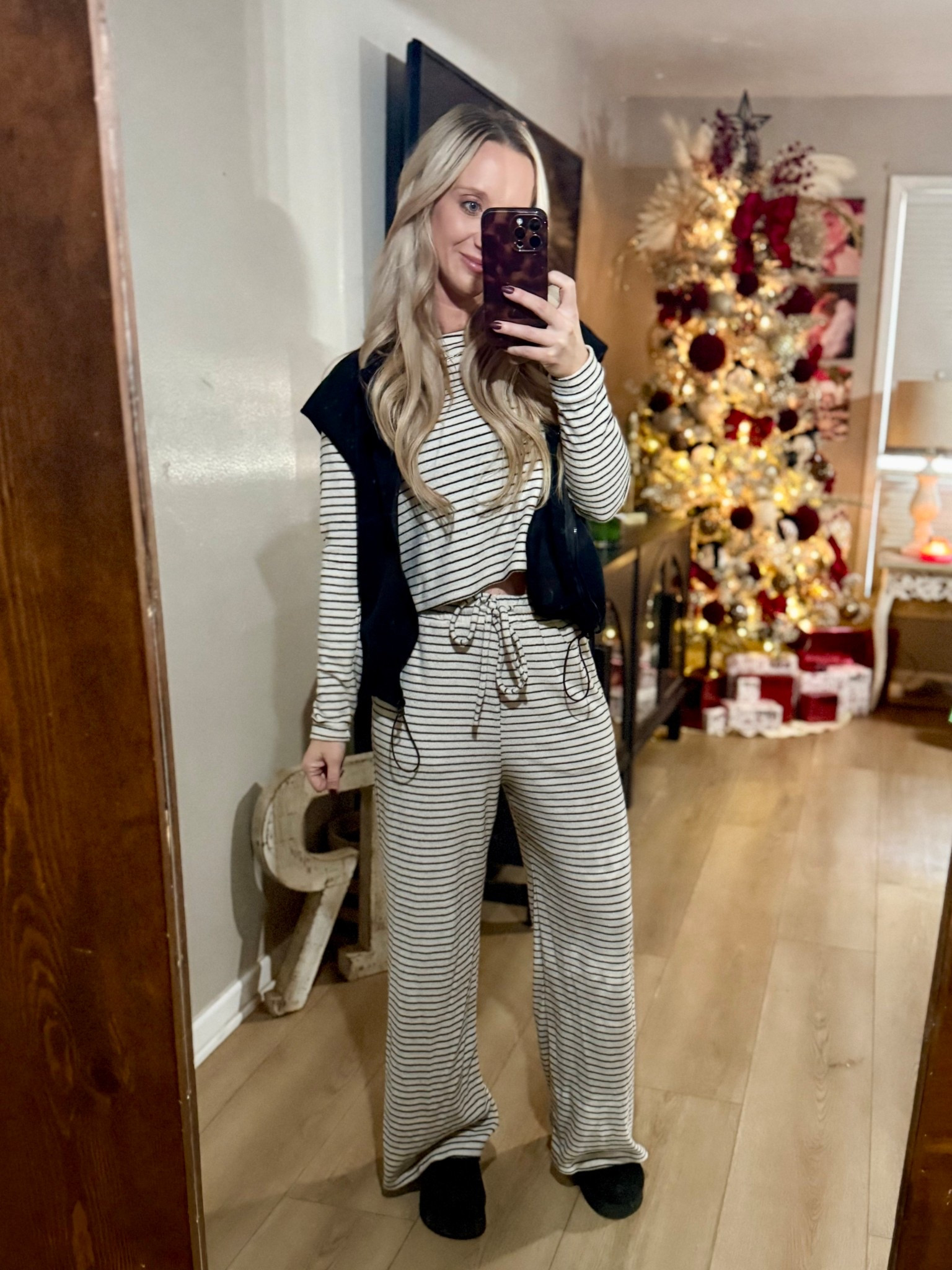 I’m loving this Affordable Casual Cozy Set that's perfect for relaxing at home or running errands in town! #loungewear #casualstyle #loungeset #comfy #matchingset

#LTKootd #LTKSaleAlert #LTKFindsUnder50