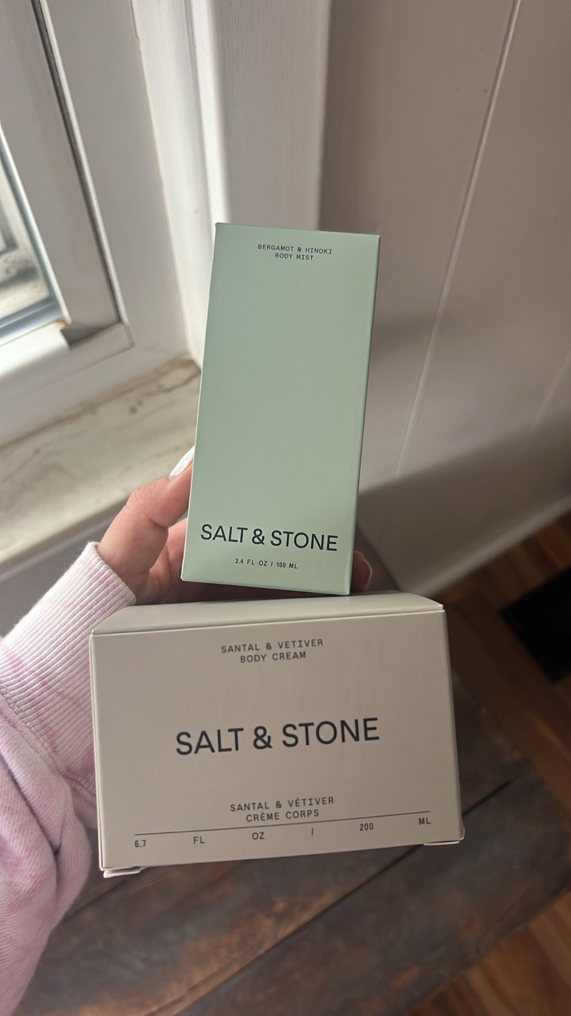 my fav scent: santal + vetiver 🩶