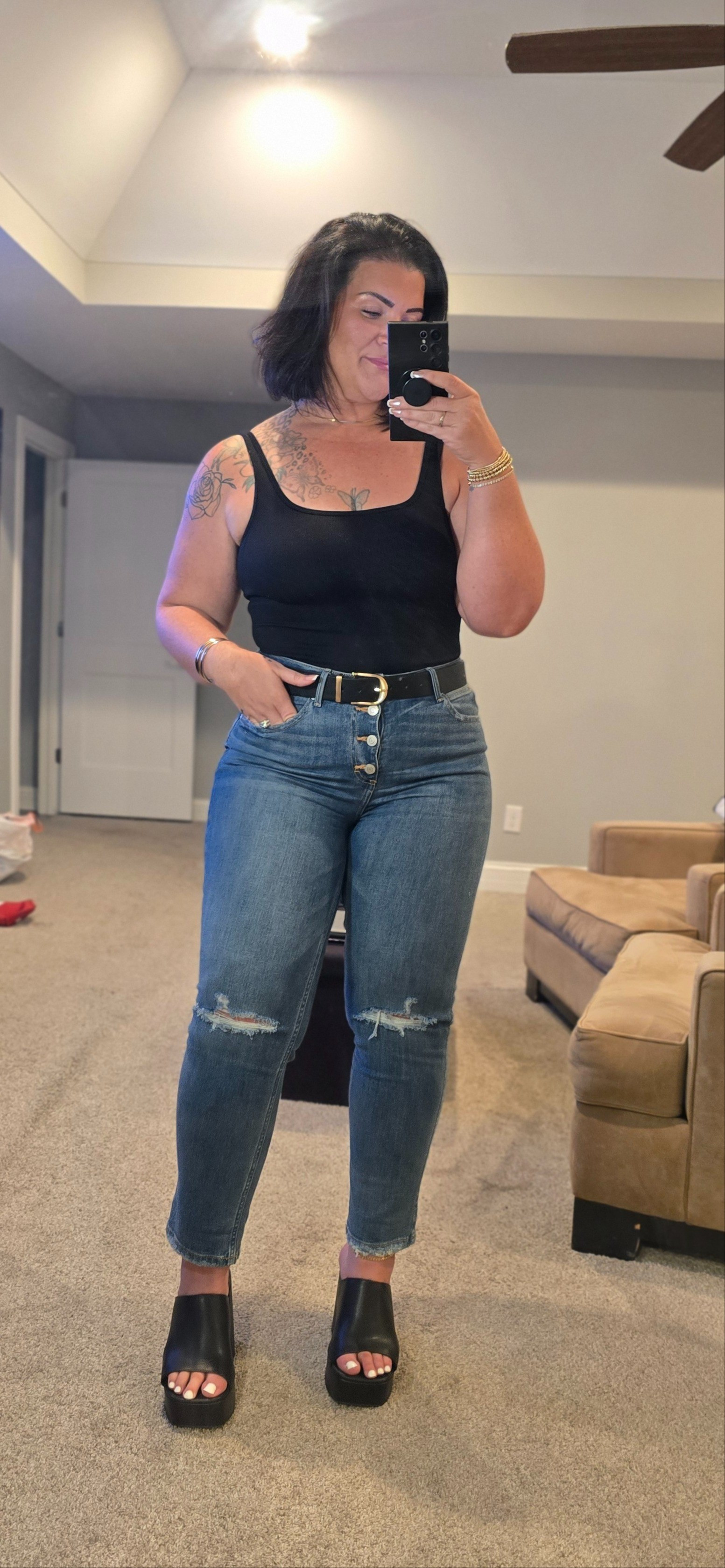 A simple date night look that every woman can appreciate! The perfect body suit and straight leg jean combo paired with a sexy heel... chef's kiss! #datenight 

#LTKOver40 #LTKMidsize #LTKStyleTip