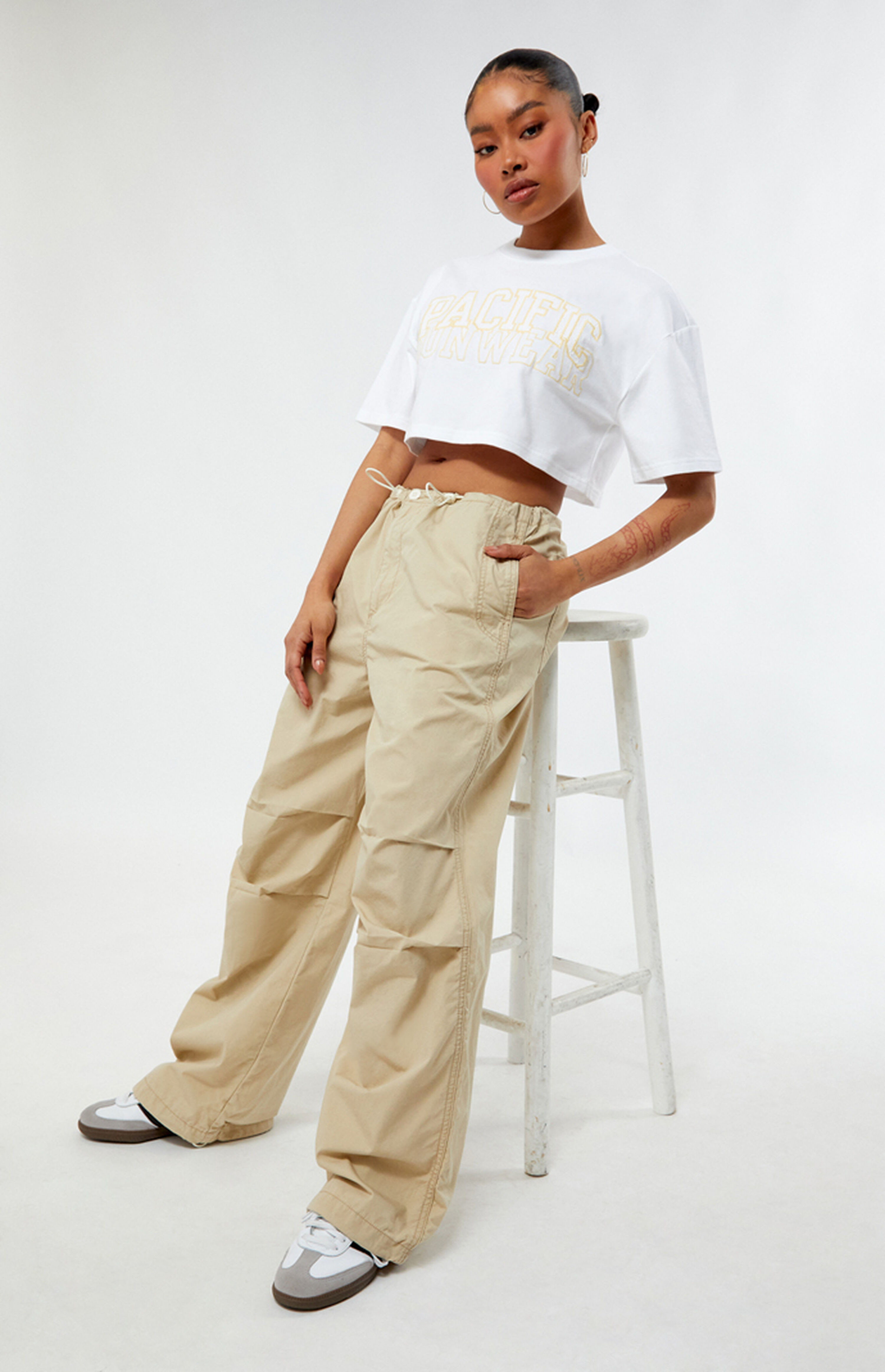 Levi's Khaki Parachute Pants | PacSun