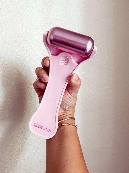 { the hot mess ice roller 🧊💕🫧

every. single. mrng. 

• aids lymphatic drainage 
• boosts circulation
• depuffs 

****use TSCPARTNER to save 15% off ALL products from The Skinny Confidential**** } 

#LTKsalealert #LTKbeauty