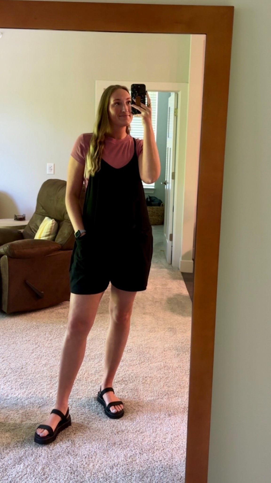 Casual date night fit 🫶🏼

#LTKShoeCrush #LTKFindsUnder50 #LTKStyleTip
