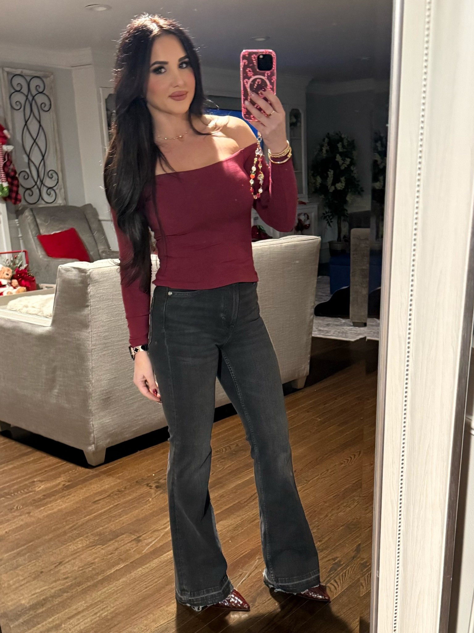 $30 jeans shouldn’t look this good 😮‍🔥
H&M understood the assignment… so I bought all 3 👖✨

#LTKPetite #LTKOver40 #LTKFindsUnder50